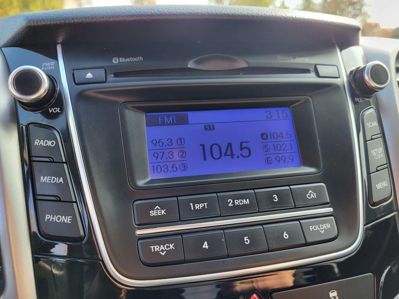 2014 Hyundai Elantra GT 5dr HB Auto SE Photo