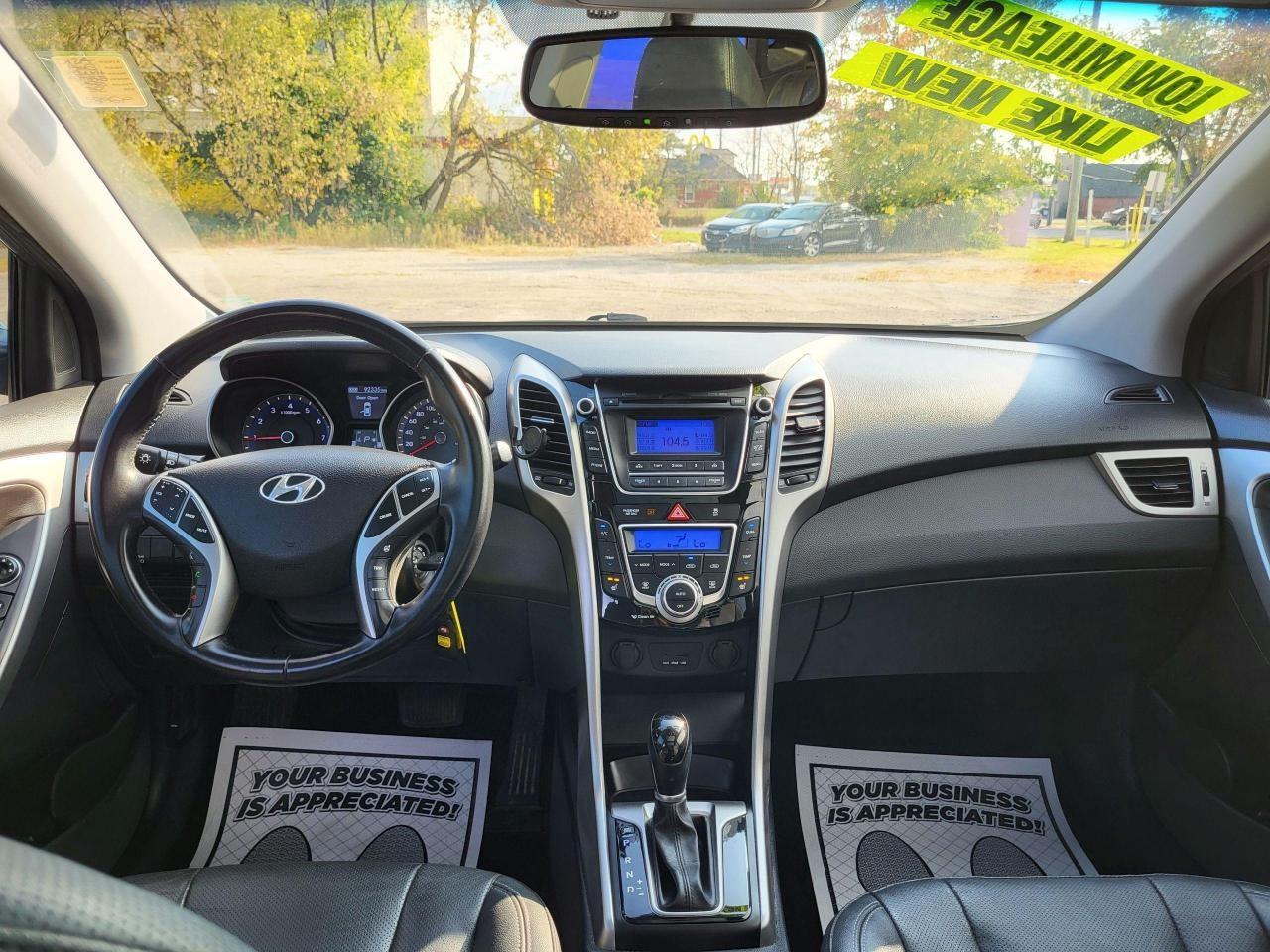 2014 Hyundai Elantra GT 5dr HB Auto SE Photo