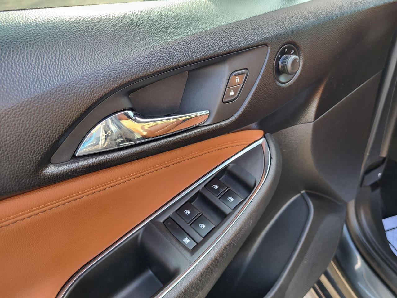 2017 Chevrolet Cruze Hatchback Premier Photo