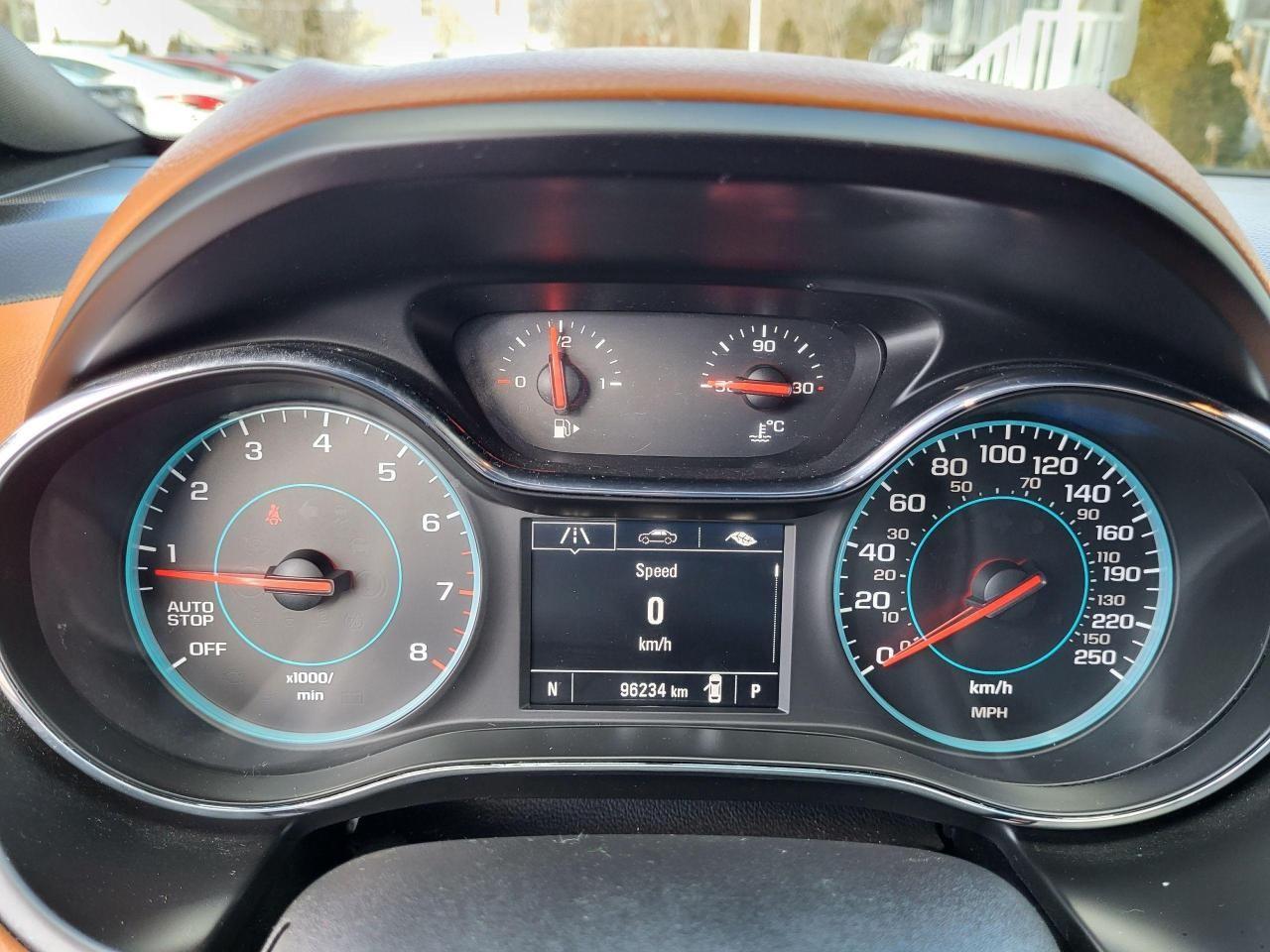 2017 Chevrolet Cruze Hatchback Premier Photo