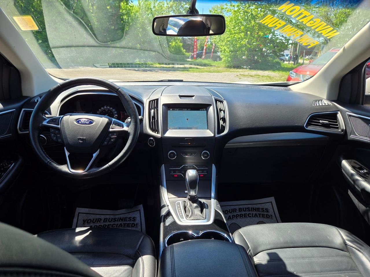 2017 Ford Edge SEL Photo