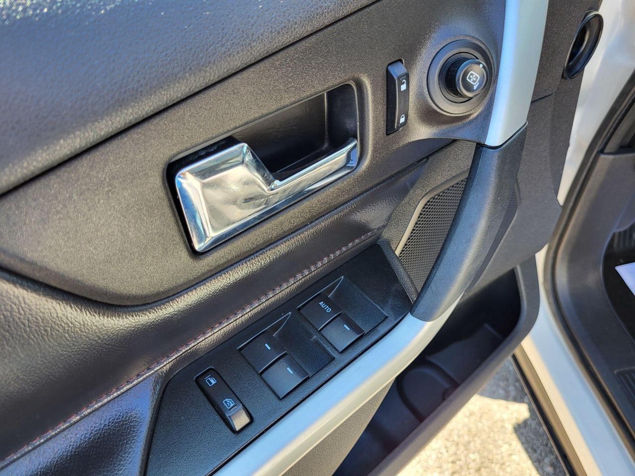 2013 Ford Edge 4DR SEL FWD Photo