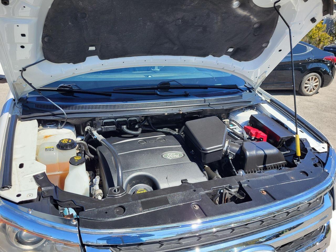 2013 Ford Edge 4DR SEL FWD Photo