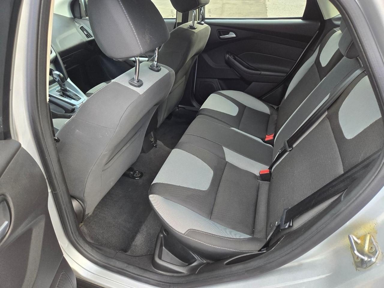 2014 Ford Focus 4DR SDN SE Photo