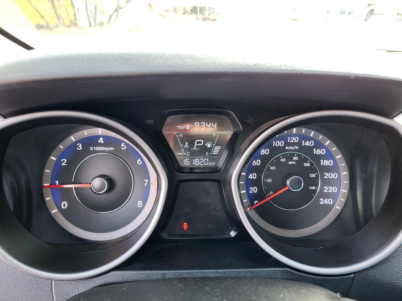 2016 Hyundai Elantra 4dr Sdn Auto Sport Appearance Photo