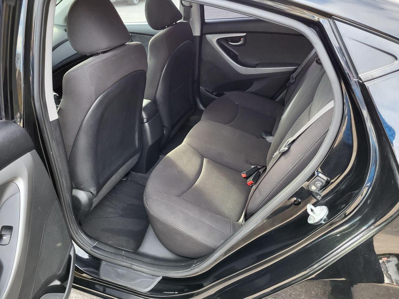 2016 Hyundai Elantra 4dr Sdn Auto Sport Appearance Photo