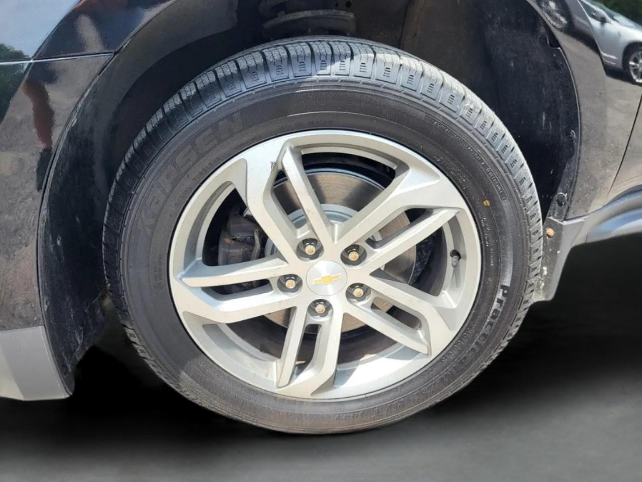 2017 Chevrolet Equinox AWD 4dr LT w/1LT Photo