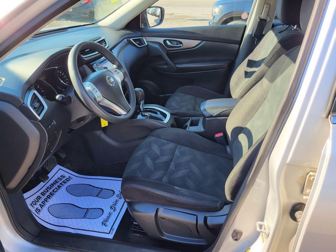 2014 Nissan Rogue  Photo