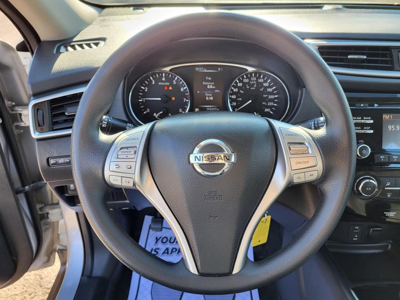 2014 Nissan Rogue  Photo