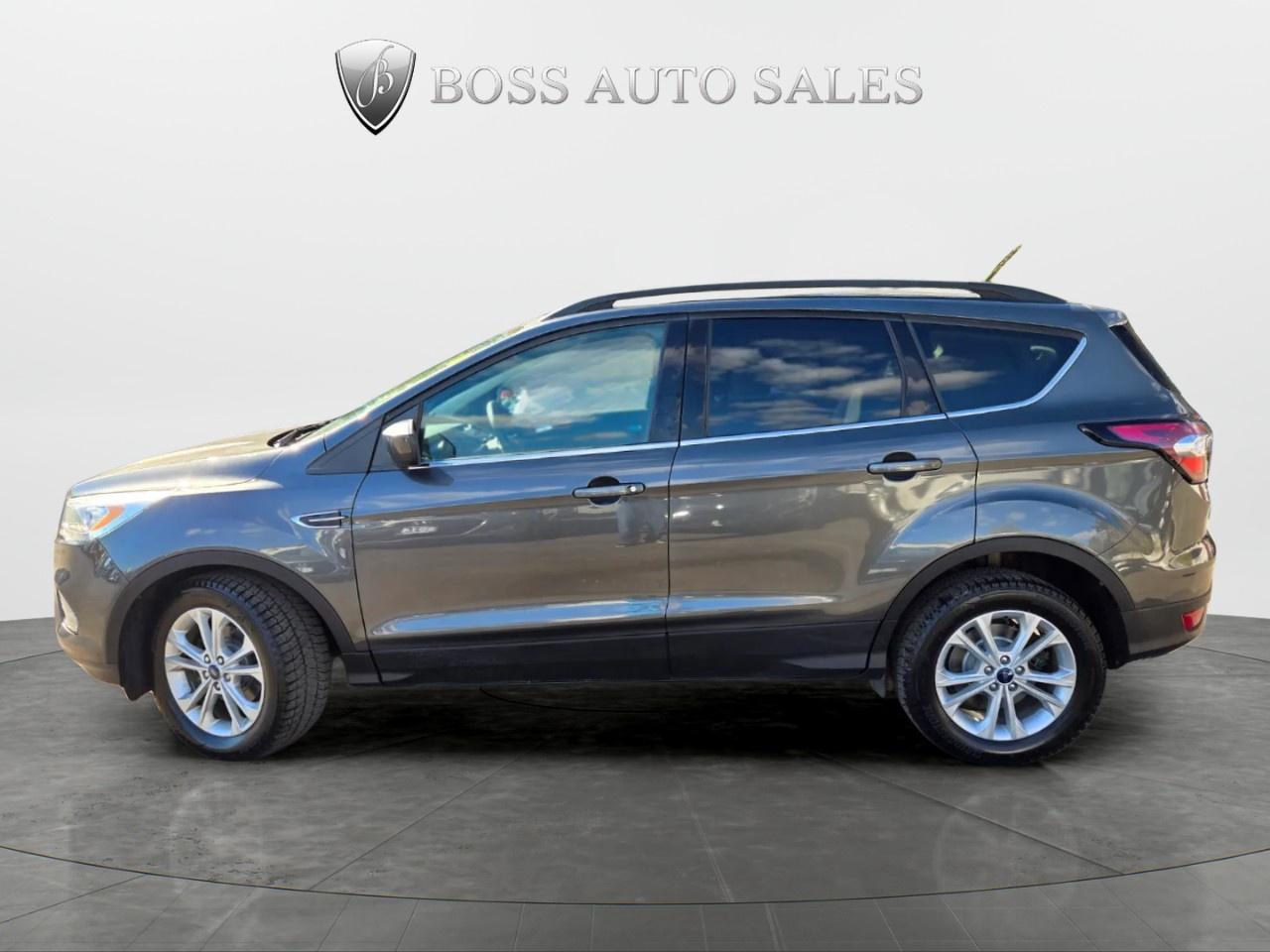 2017 Ford Escape FWD 4dr SE Photo