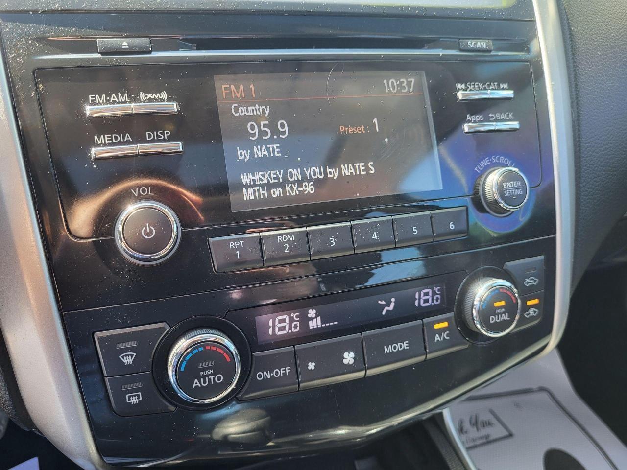 2014 Nissan Altima 4dr Sdn I4 CVT 2.5 SL Photo