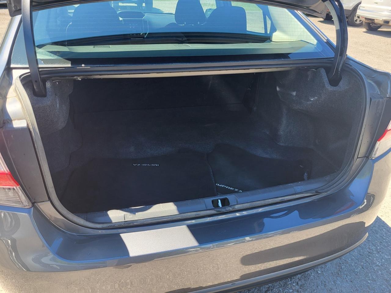 2019 Subaru Impreza CONVENIENCE Photo