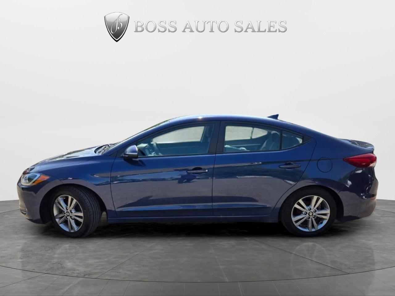 2018 Hyundai Elantra GL Photo1