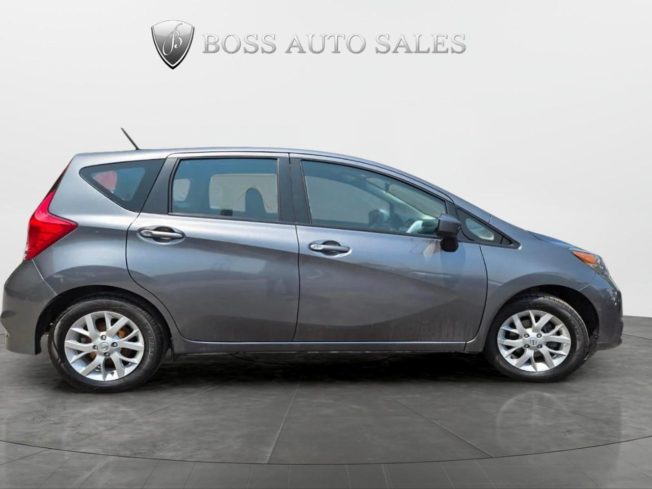 2017 Nissan Versa Note 5DR HB AUTO 1.6 SV Photo