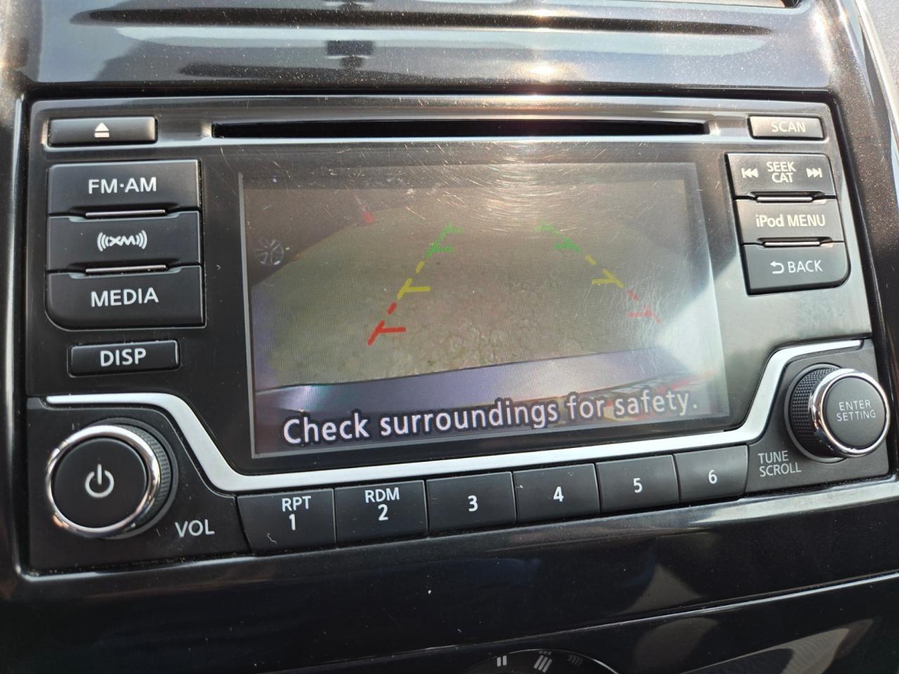 2017 Nissan Versa Note 5DR HB AUTO 1.6 SV Photo