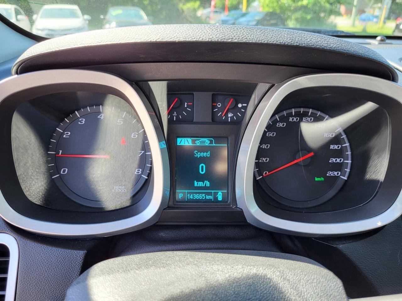2016 Chevrolet Equinox LTZ Photo