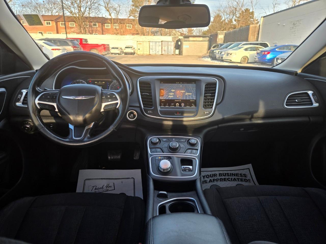 2015 Chrysler 200 4dr Sdn Limited FWD Photo