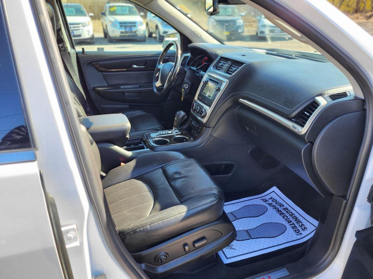 2016 GMC Acadia Denali Photo