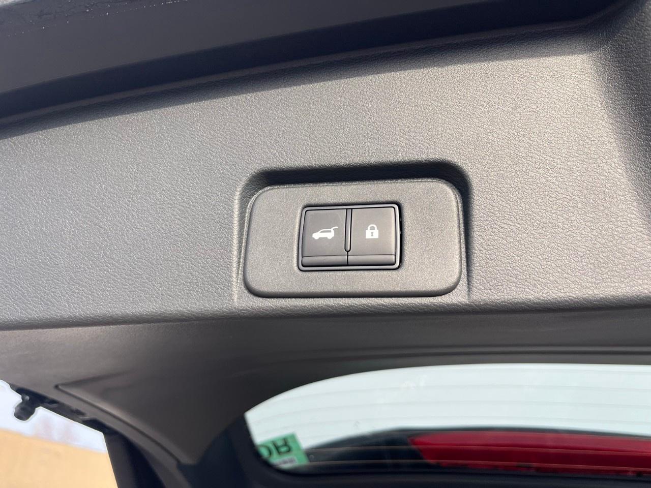 2026 Nissan Rogue AWD Platinum Photo