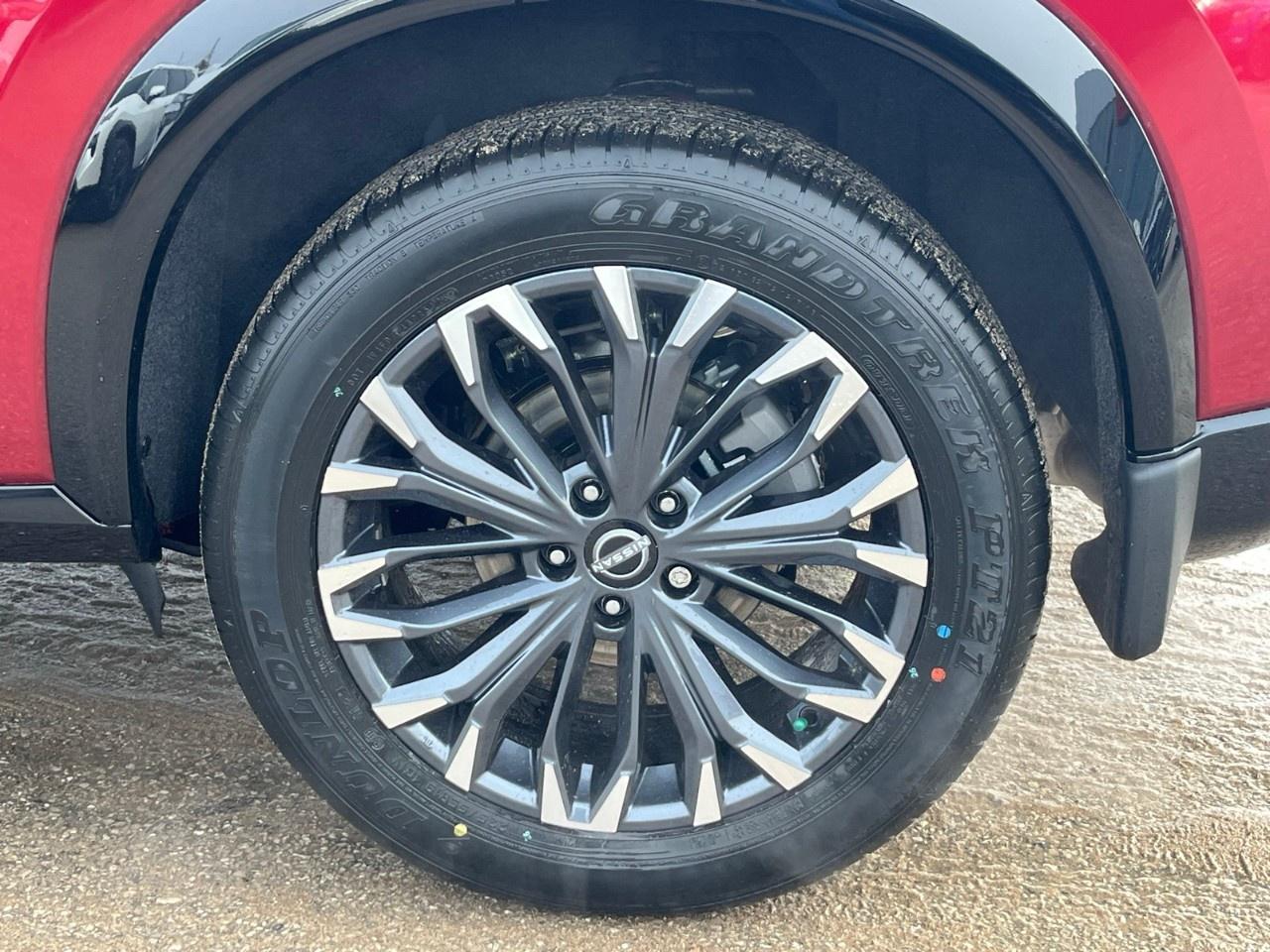 2026 Nissan Rogue AWD Platinum Photo