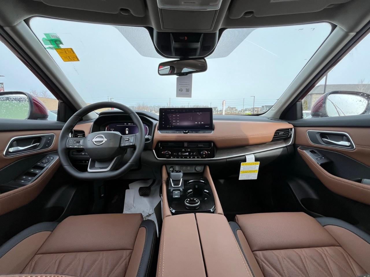 2026 Nissan Rogue AWD Platinum Photo