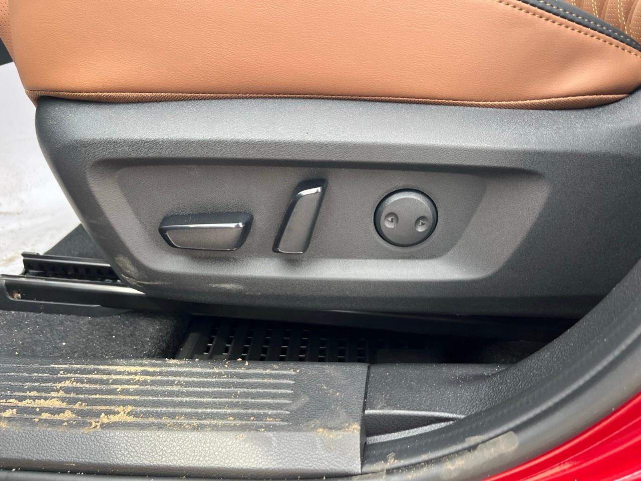 2026 Nissan Rogue AWD Platinum Photo