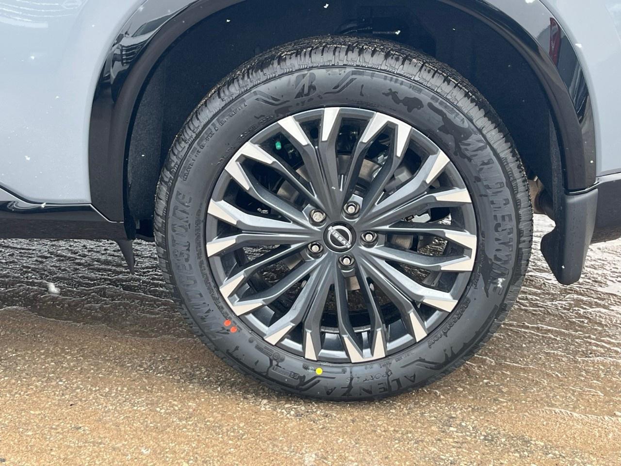 2026 Nissan Rogue AWD Platinum Photo