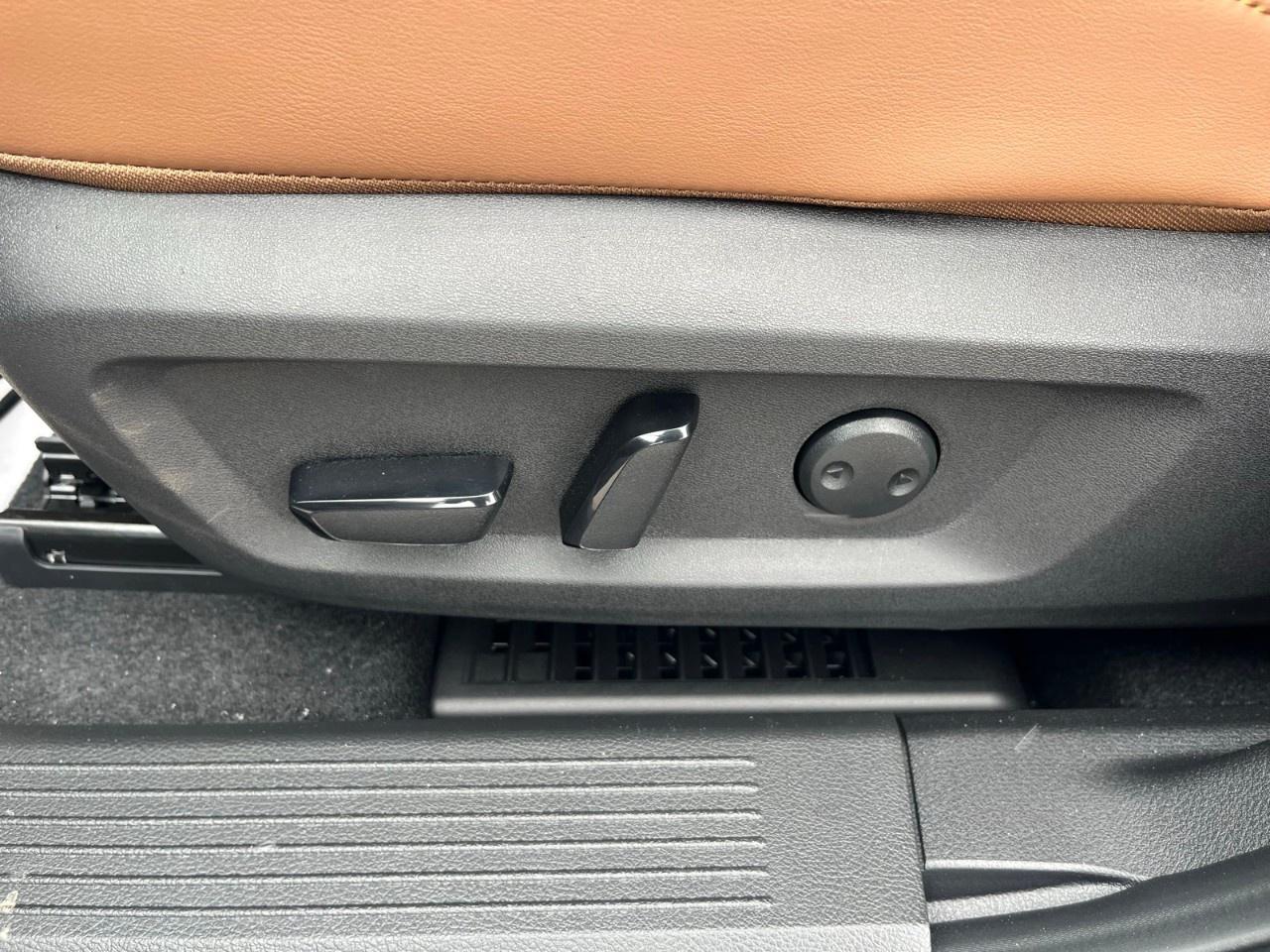 2026 Nissan Rogue AWD Platinum Photo