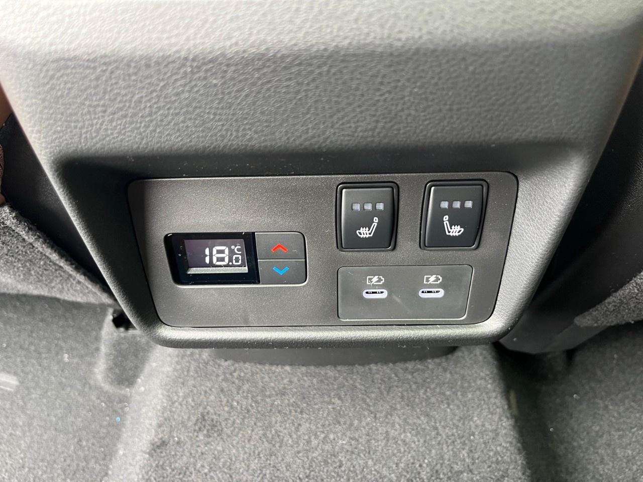 2026 Nissan Rogue AWD Platinum Photo