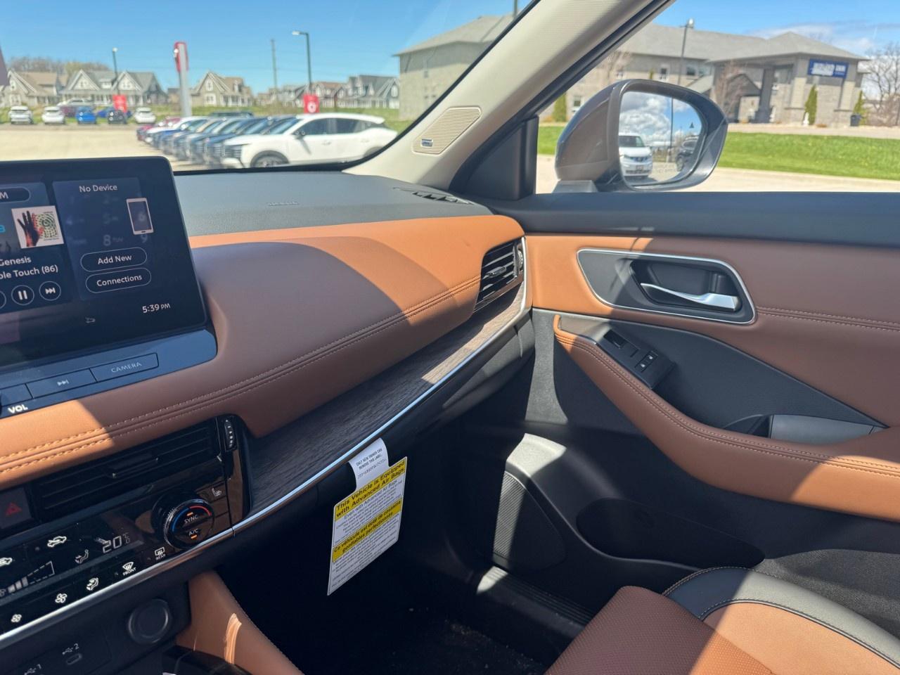 2026 Nissan Rogue AWD Platinum Photo