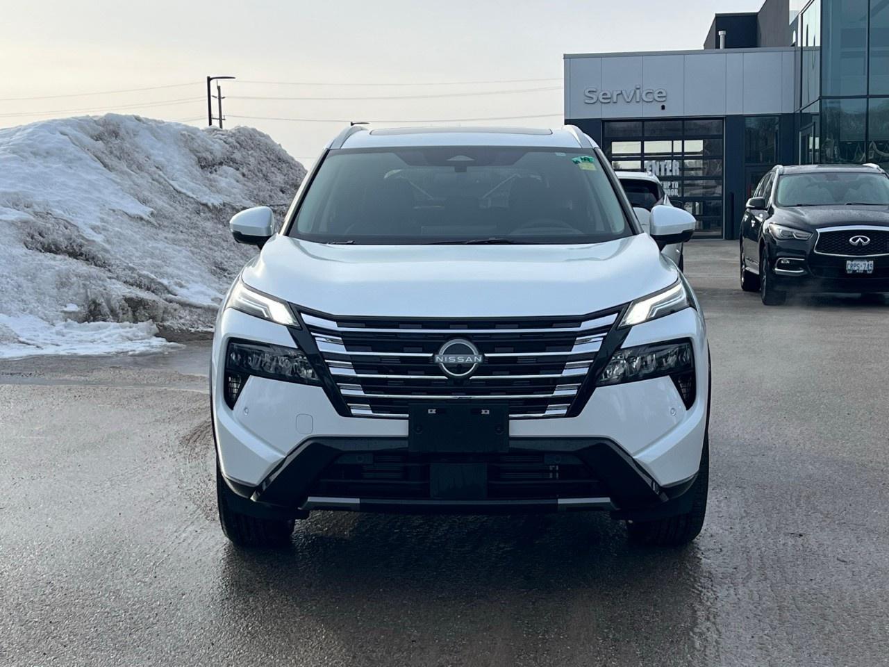 2026 Nissan Rogue AWD Platinum Photo