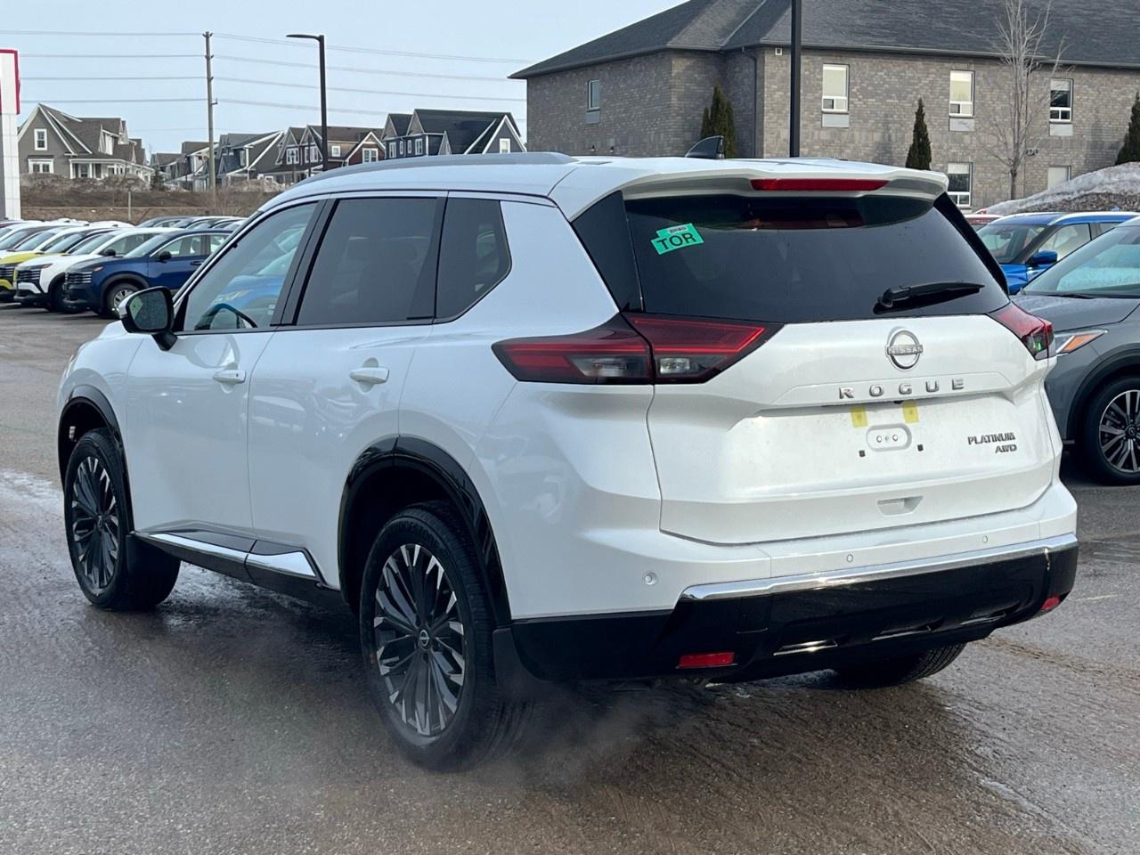 2026 Nissan Rogue AWD Platinum Photo