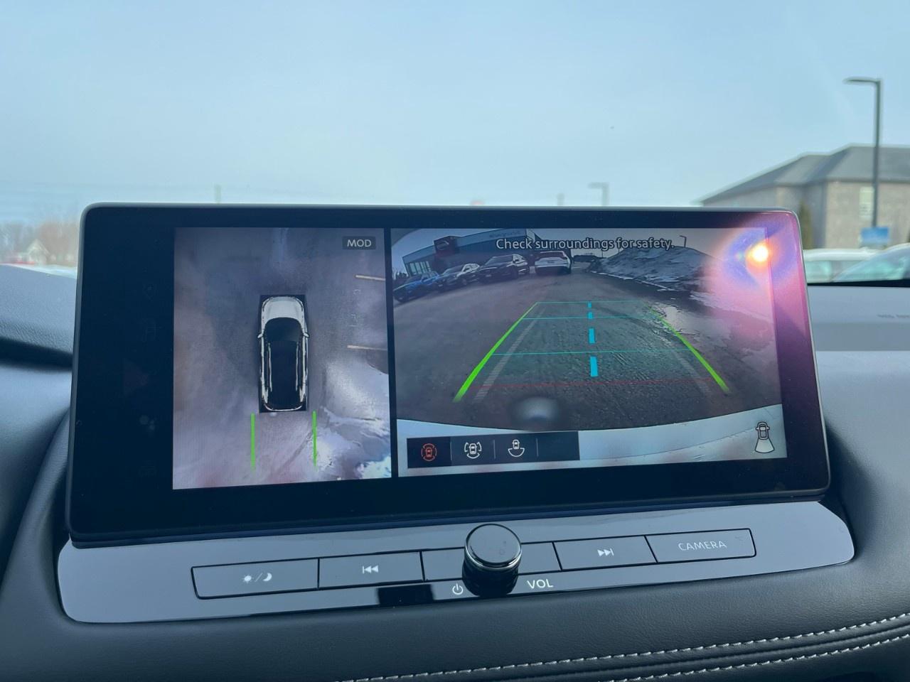 2026 Nissan Rogue AWD Platinum Photo