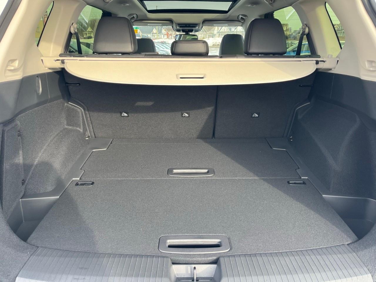 2026 Nissan Rogue AWD Platinum Photo