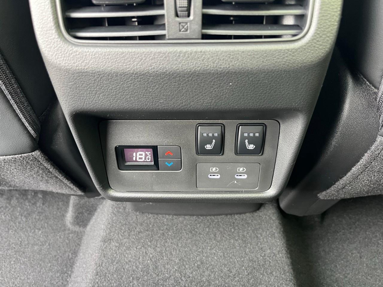 2026 Nissan Rogue AWD Platinum Photo