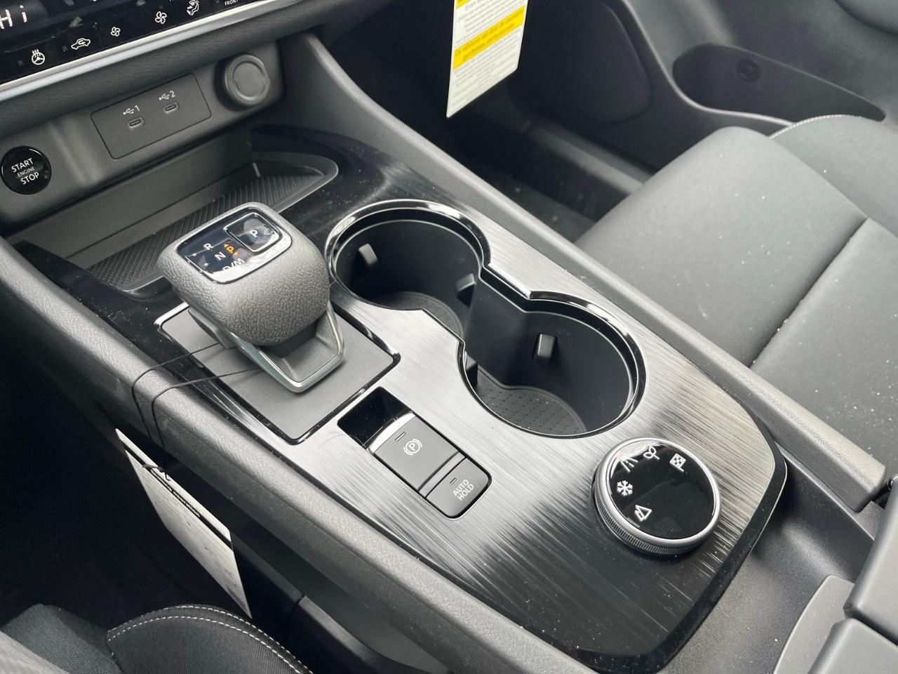 2026 Nissan Rogue AWD S Photo
