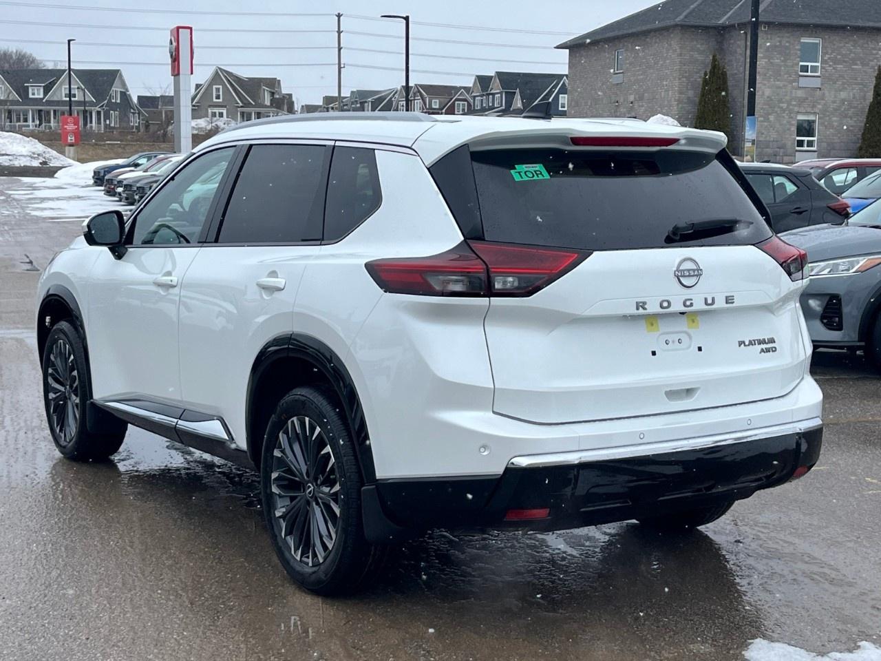 2026 Nissan Rogue AWD Platinum Photo