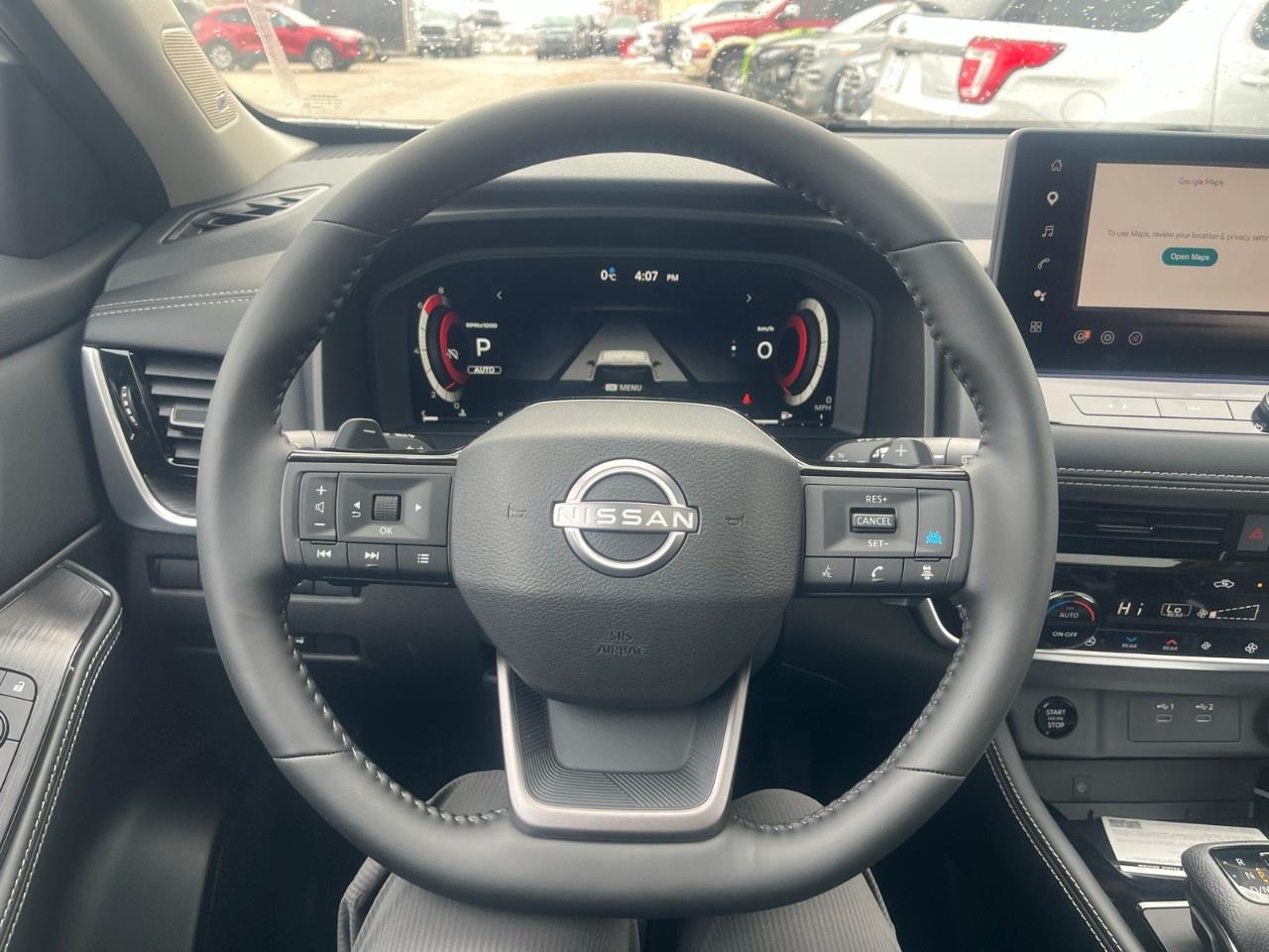 2026 Nissan Rogue AWD Platinum Photo