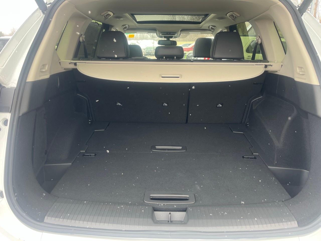 2026 Nissan Rogue AWD Platinum Photo