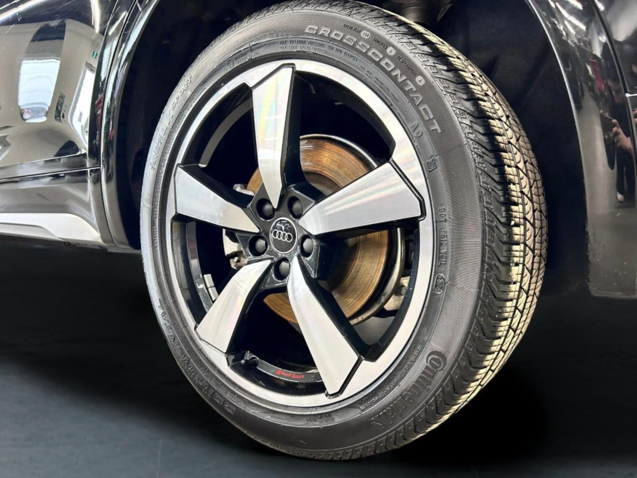 2024 Audi Q5 PROGRESSIV Photo