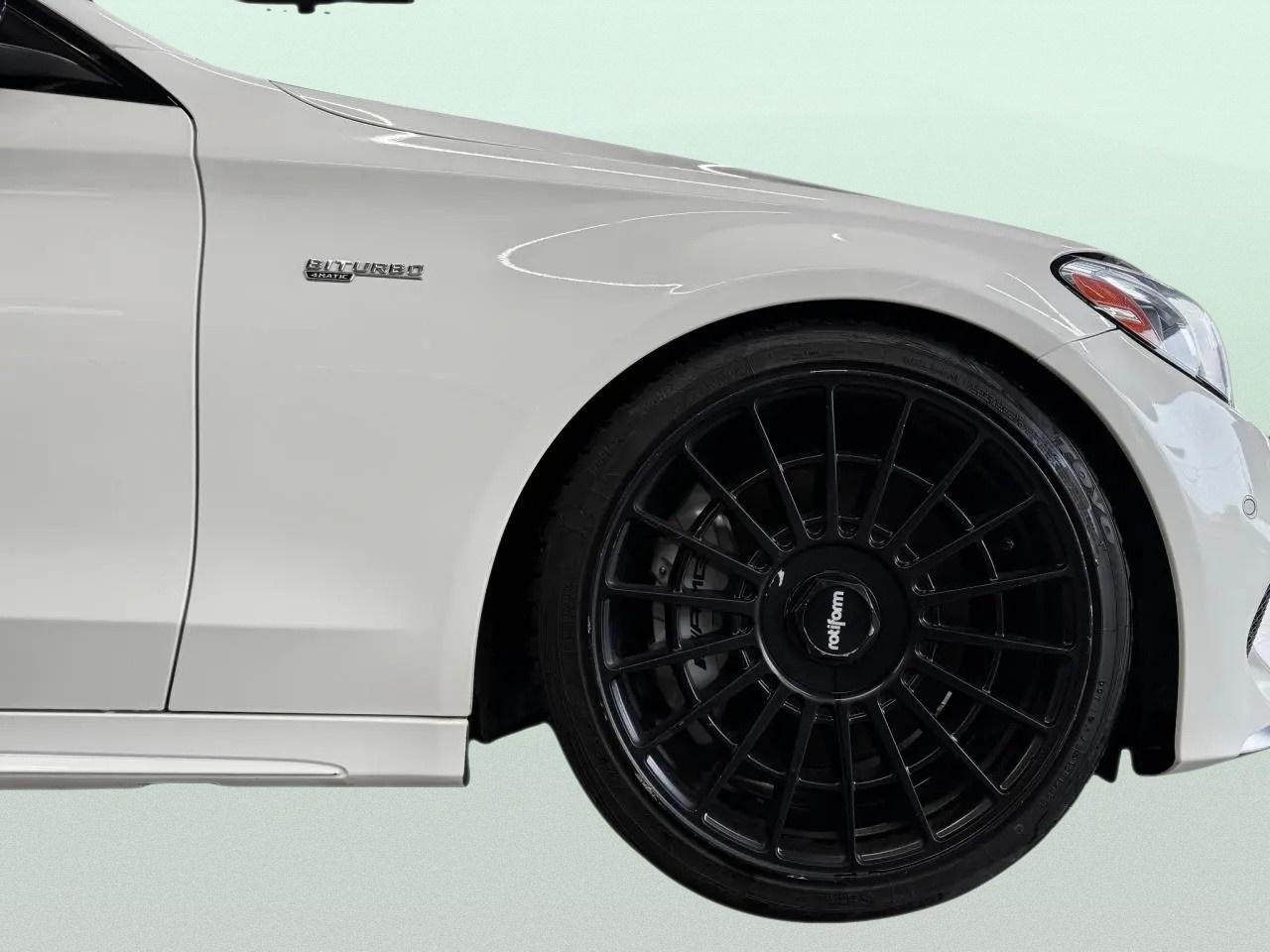 2017 Mercedes-Benz C-Class AMG C43 Photo