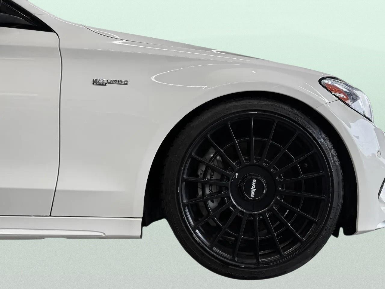 2017 Mercedes-Benz C-Class AMG C43 Photo