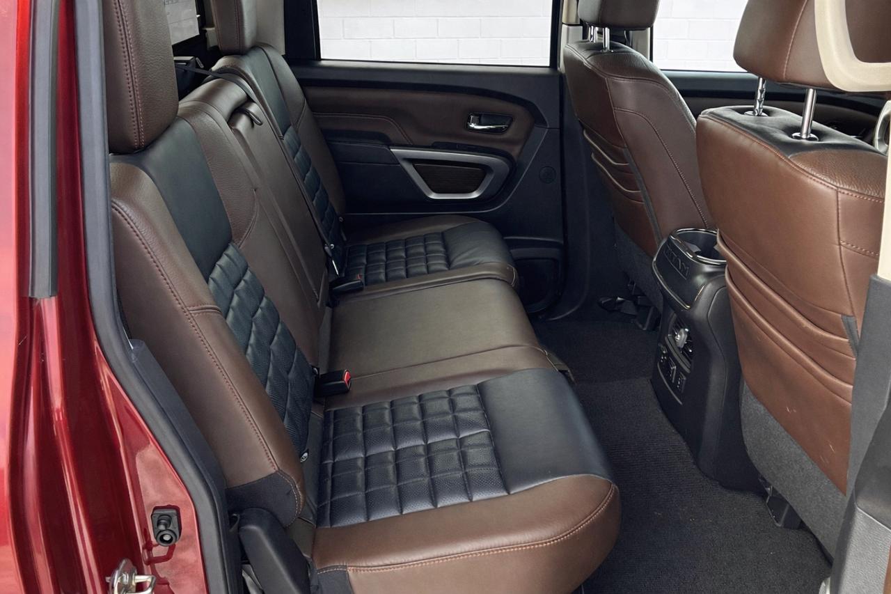 2017 Nissan Titan Platinum Reserve 5.6L V8 Photo