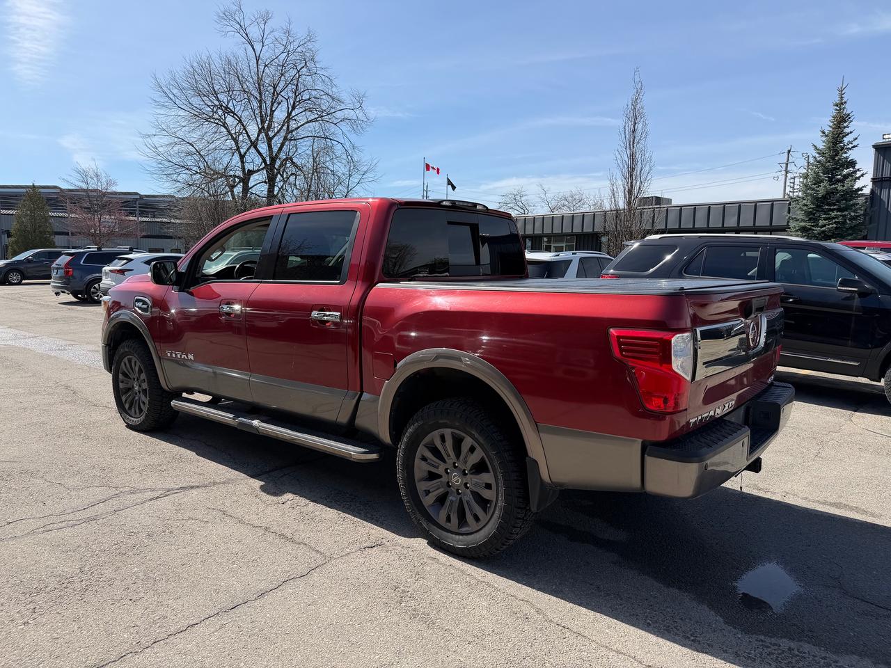 2017 Nissan Titan Platinum Reserve 5.6L V8 Photo