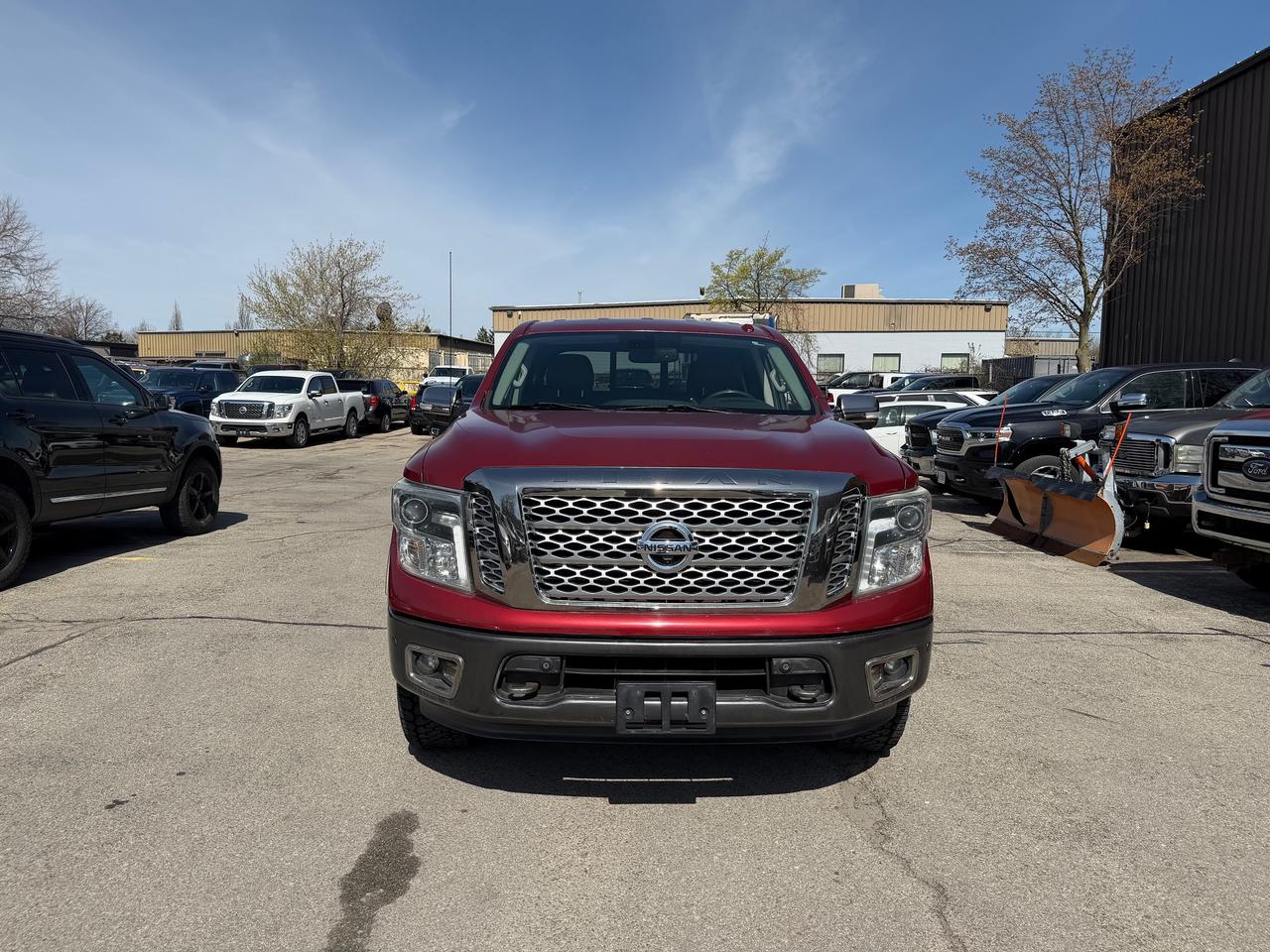 2017 Nissan Titan Platinum Reserve 5.6L V8 Photo
