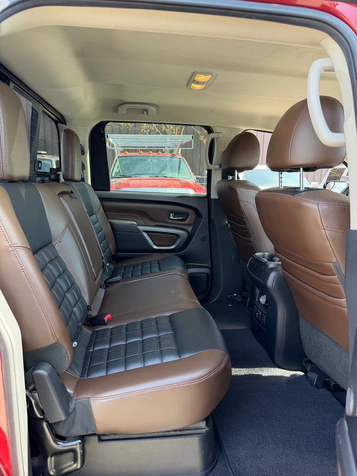 2017 Nissan Titan Platinum Reserve 5.6L V8 Photo