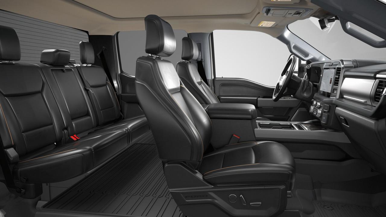 2026 Ford F-250 Super Duty SRW Lariat Photo5