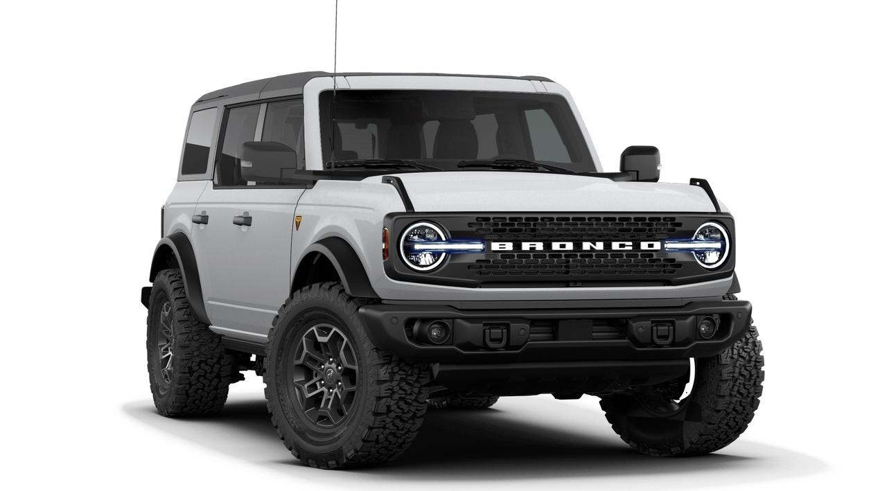 2026 Ford Bronco Badlands 4 Door 4x4 Photo3