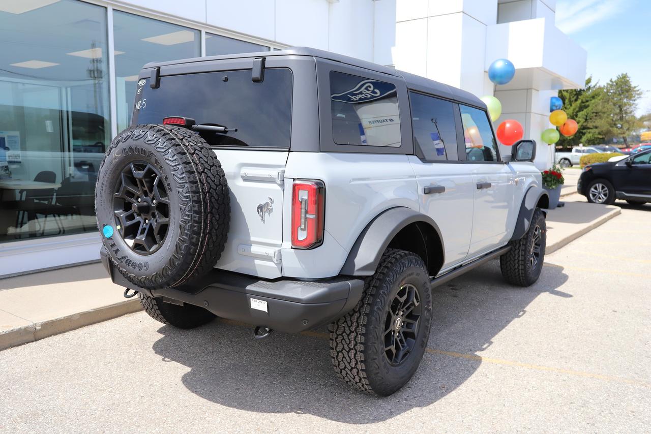 2026 Ford Bronco Badlands 4 Door 4x4 Photo