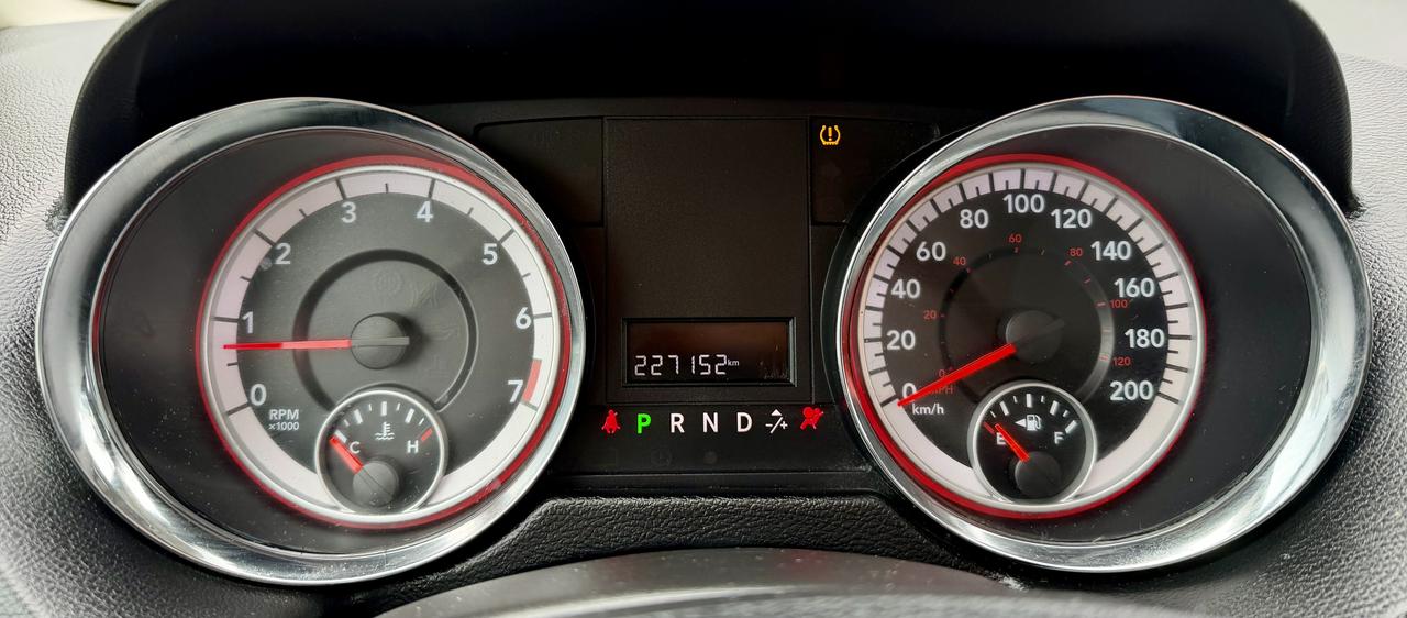 2012 Dodge Grand Caravan SXT Photo